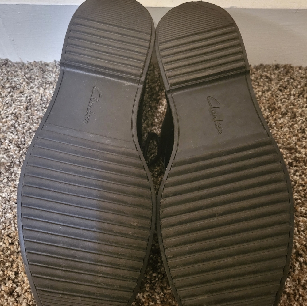 Clarks - Picture 4 of 4